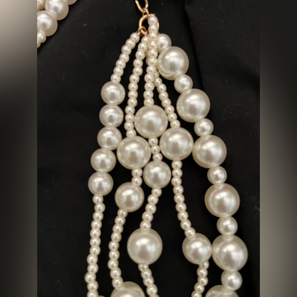Zara multi strand pearl necklace - Picture 2 of 4